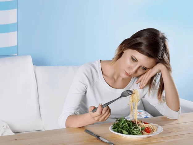 ارتباط-افسردگی-و-تغذیه-